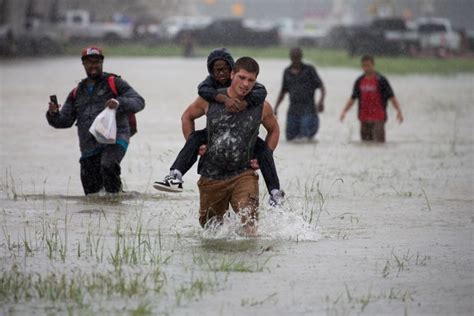 Hurricane Harvey Floods Houston 9 Dead Thousands Evacuated India News