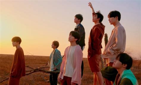 Came up with where jin is a time traveler/jumping through universes trying to save his friends from their past/childhood, but not knowing that they need to embrace their past/childhood and accept all of themselves to love themselves, to be safe from these people that. BTS Reveals Mystical Teaser For "Fake Love" Music Video