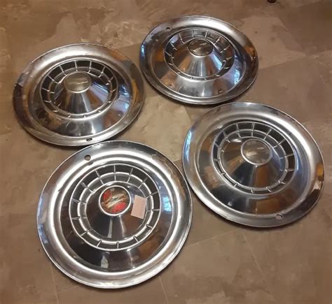 1954 Chevrolet Chevy Nomad Bel Air Biscayne Delray Impala Hubcaps Wheel