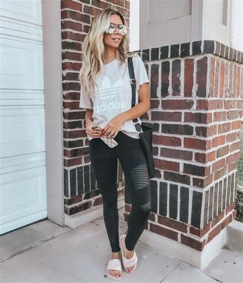 42 Inspiring Summer Outfits Ideas With Leggings To Try Addicfashion Outfits With Leggings