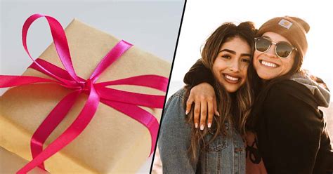 Birthday gift for girlfriend #bestbirthdaygiftforgirlfriend #cheapestbirthdaygift #birthdaypresent. The Top 10 Gifts To Send To A Friend During Quarantine | TOTUM