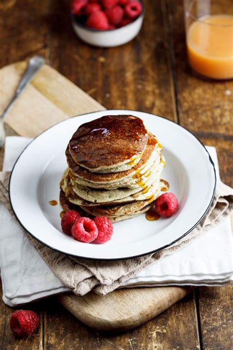 Oatmeal pancakes with cherry and ginger hoje para jantar. Easy and healthy Banana Oat pancakes - Simply Delicious