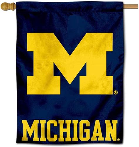 Amazon Com Michigan Wolverines House Flag Banner Outdoor Flags Sports Outdoors