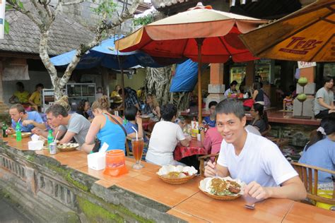 Jalan hanoman, padang tegal, ubud, gianyar, kabupaten gianyar, bali 80571, indonesia. What to see, eat & do in Ubud, Bali - Guide - GQ trippin