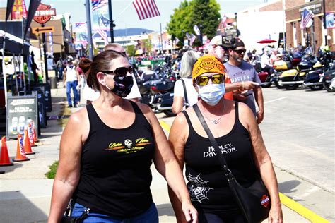 Photos 2021 Sturgis Motorcycle Rally Kicks Off Amid Covid 19 Surge Wpxi