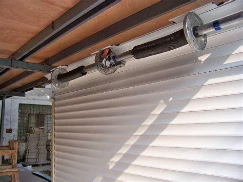 Established in year 1975, lipoh roller shutters sdn bhd is one of the leading roller shutters manufacturer in malaysia. 5 Benefits to Installing Roller Shutter Doors | CZ House 365