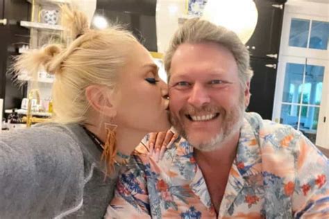 Blake Sheltons Second Anniversary Tribute To Wife Gwen Stefani “every