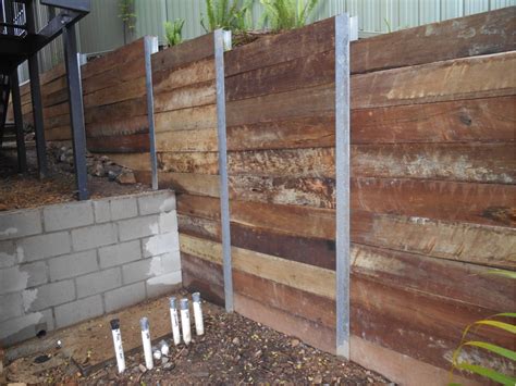 Australian Retaining Walls Hardwood Sleepers with Galvanised Steel 
