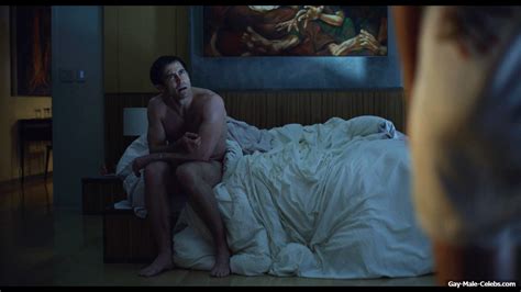 Jake Gyllenhaal Nude And Tight Butt In Velvet Buzzsaw Gay Male Celebs Com