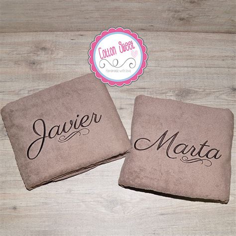 Juegos de iniciales de nombres. Toallas Bordadas con Nombre o Iniciales Actuales - Cotton ...