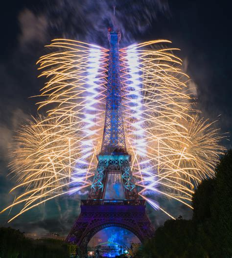 Paris France Eiffel Tower Fireworks 2017 By Vgfisher On Deviantart