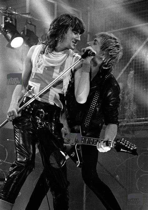 Joe Elliot And Phil Collen Def Leppard Great Bands Cool Bands