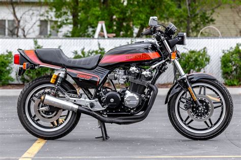 This Modded 1981 Honda Cb900f Super Sport Is Eager To Meet Its Future