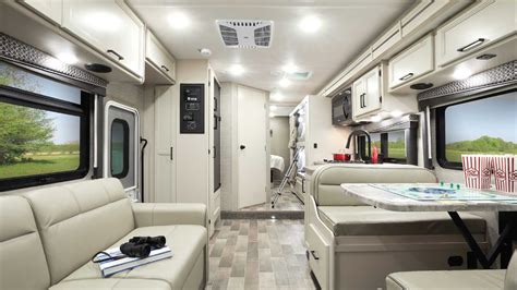 2021 Chateau Class C Rv From Thor Motor Coach Youtube