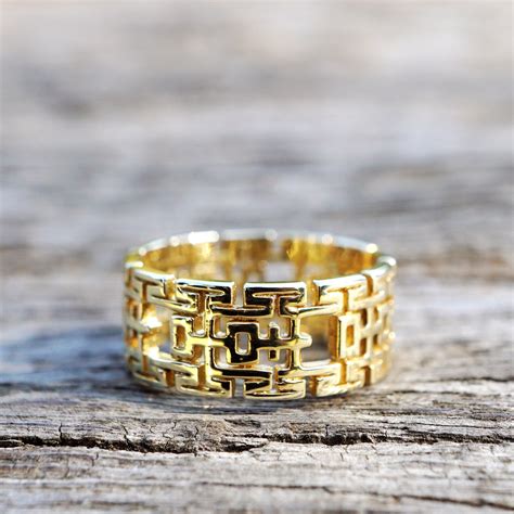 Https://tommynaija.com/wedding/chinese Wedding Ring Customs