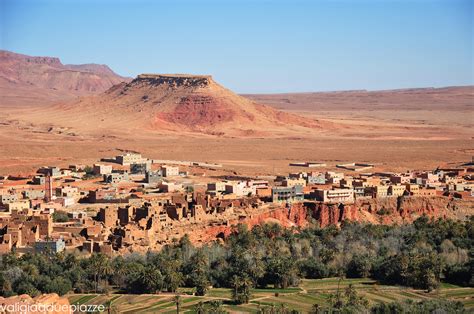 That spanish name was also the basis for the old tuscan word for the country, morrocco, from which the modern italian word for the country, marocco, is derived. In Marocco sulle orme di nomadi e tuareg