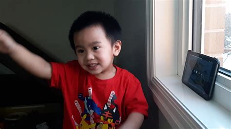 The blippi teeth brushing song is a timed two minute catchy blippi song your child will want to brush your teeth to every morning and night. Blippi excavator song - YouTube