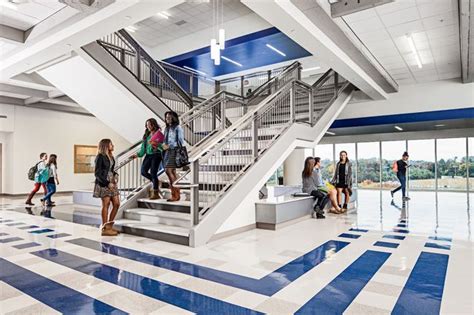 North Atlanta High School By Cooper Carry Open For Business A