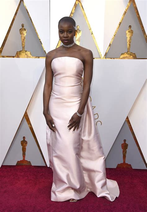 Danai Gurira At The Red Carpet Of The Oscars Photos On Movienco