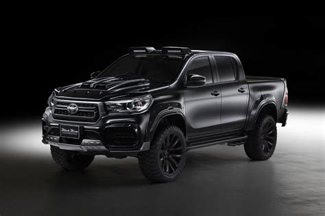 Toyota Hilux Sports Line Black Bison Edition By Wald 2019 года выпуска