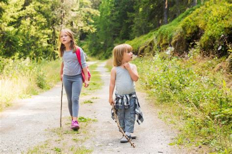Kids Hike Canadian Teacher Magazine