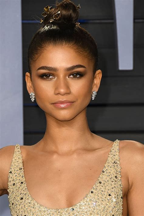 Moving all my content to my site! Zendaya Is Best Dressed in Billowy Gown and Sparkly ...