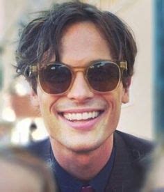 If you rea lly do have a bad memory, take a copy to refer to, but do not. MATTHEW GRAY GUBLER - Criminal Minds AUTOGRAPH Signed 8x10 ...