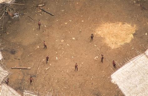incredible photos emerge of uncontacted tribe in the amazon canada journal news of the world