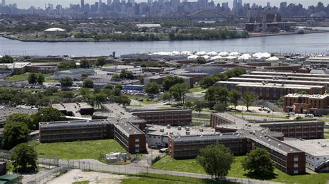 Rikers Island Could Be Closed And Replaced With Smaller Jails Around
