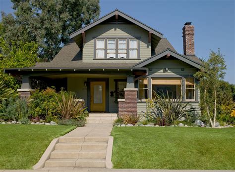 What Is A Craftsman Style House