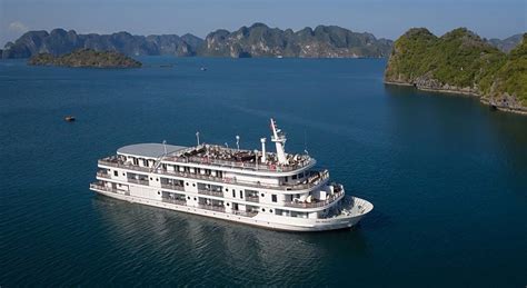 Best Halong Bay Cruise Recommendations For 2023