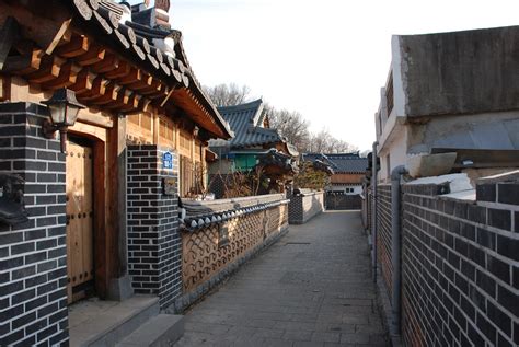 Dsc A Street In Jeonju S Hanok Maeul Stephen Bugno Flickr