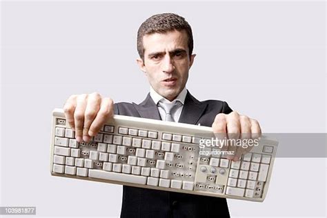 Smashed Keyboard Fotografías E Imágenes De Stock Getty Images