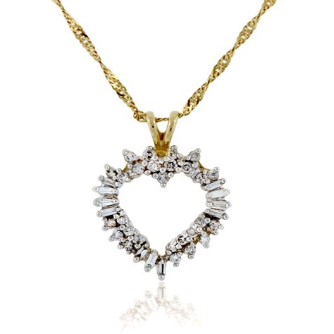 14k Yellow Gold Multi Diamond Heart Pendant Necklace