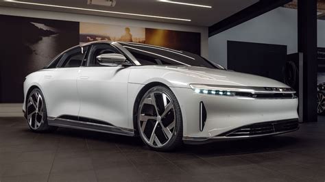 2021 Lucid Air First Look Taking A Shot At Tesla In The Ev Range Wars