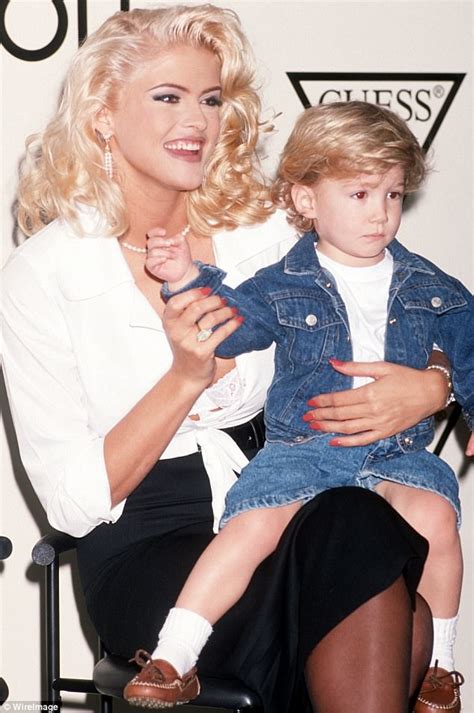Anna nicole smith rose to fame as a model. Guess Jeans USA launches line honoring Anna Nicole Smith ...