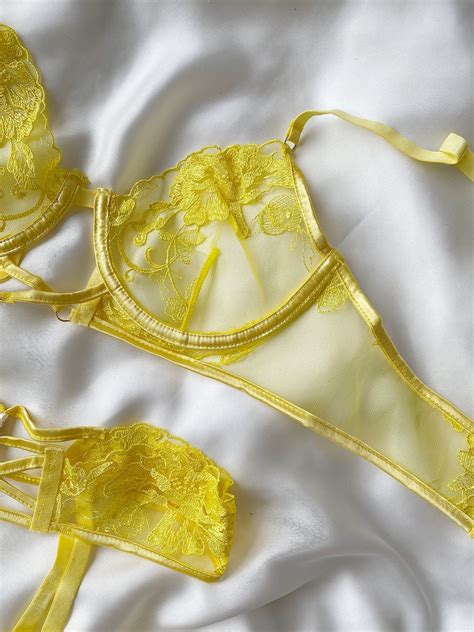 sheer lingerie sexy lingerie erotic see through yellow lace hot lingerie set t for wife