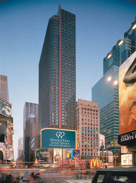 You can rent a car right at the hotel. DoubleTree Suites Hotel Times Square - NewYorkCity.de