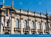 Fassade Von Polytechnik Von Mailand Im Norden Von Italien Stockbild ...