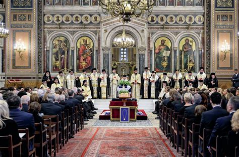 A MAGNIFICENT FINAL FAREWELL IN ATHENS CONSTANTINE OF GREECE | Hello