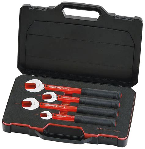 Preset Torque Wrenches In Set Teng Tools Acd01 Toolstore By Luna Group
