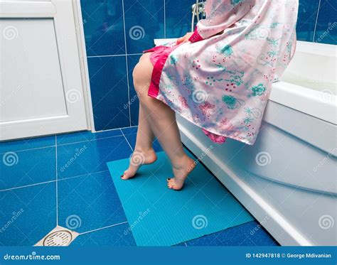 Female Legs In The Bathroom Stock Photo Image Of Relaxation