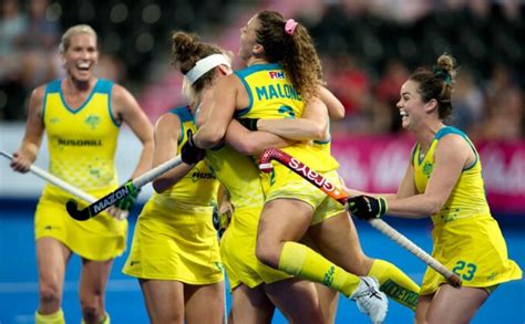 Women S Hockey World Cup Hard Hits Goals And Big Crowds The Hockey