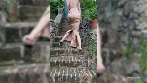 Kendall Jenner Tries To Awkwardly Climb Stairs In Tight Dress At