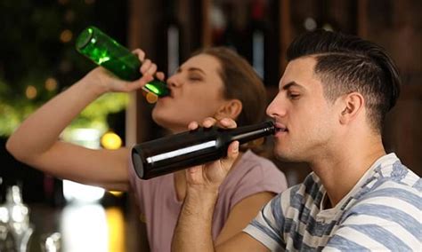 Binge Drinkers Are Drinking More Than Ever Report Finds Daily Mail