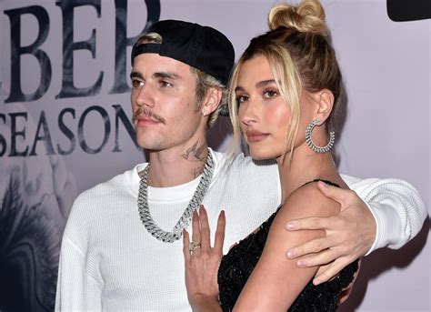 Hailey Bieber Gets ‘really Annoyed At Justin For This Random Reason
