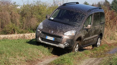 Prova Peugeot Partner Dangel 4x4 Motorbox