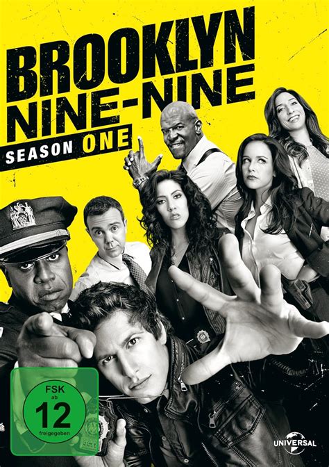 Brooklyn Nine Nine Season 1 4 Dvds Exklusiv Bei Amazonde Amazon