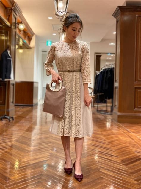 冬のカジュアルエレガンスコーデ【2021】失敗しない服装選びをご紹介 Folk Shirt Dress Formal Dresses Shirts Fashion Dresses