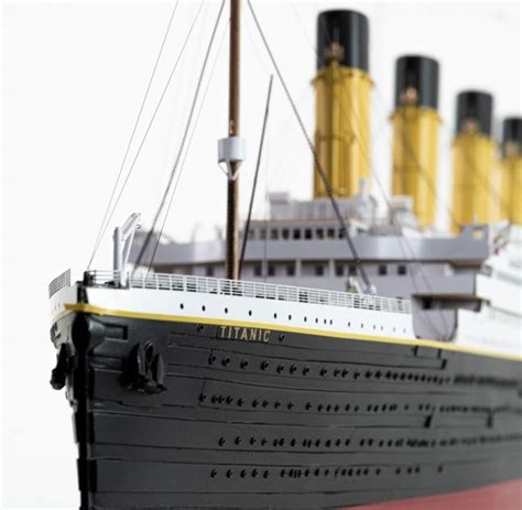 Rms Titanic Model Boat Kit Amati
